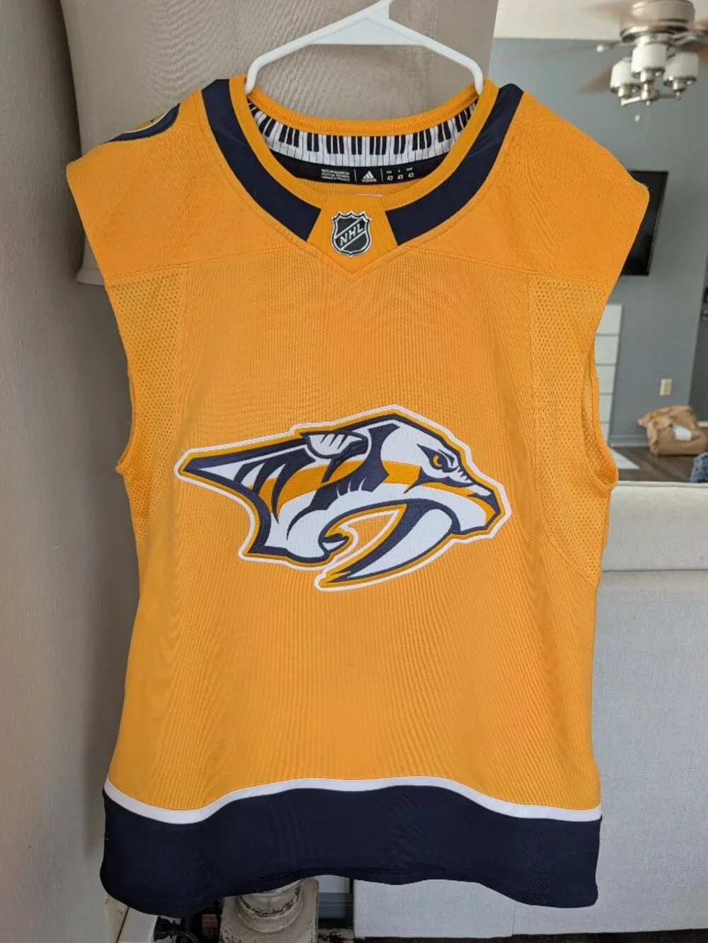 Backstreet Boys Howie Dorough Signed Predators Hockey Jersey